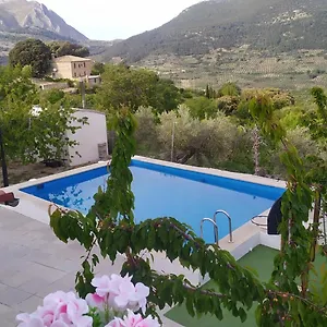  Chalet Cabales